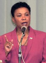 Barbara Lee gives lecture in Tokyo